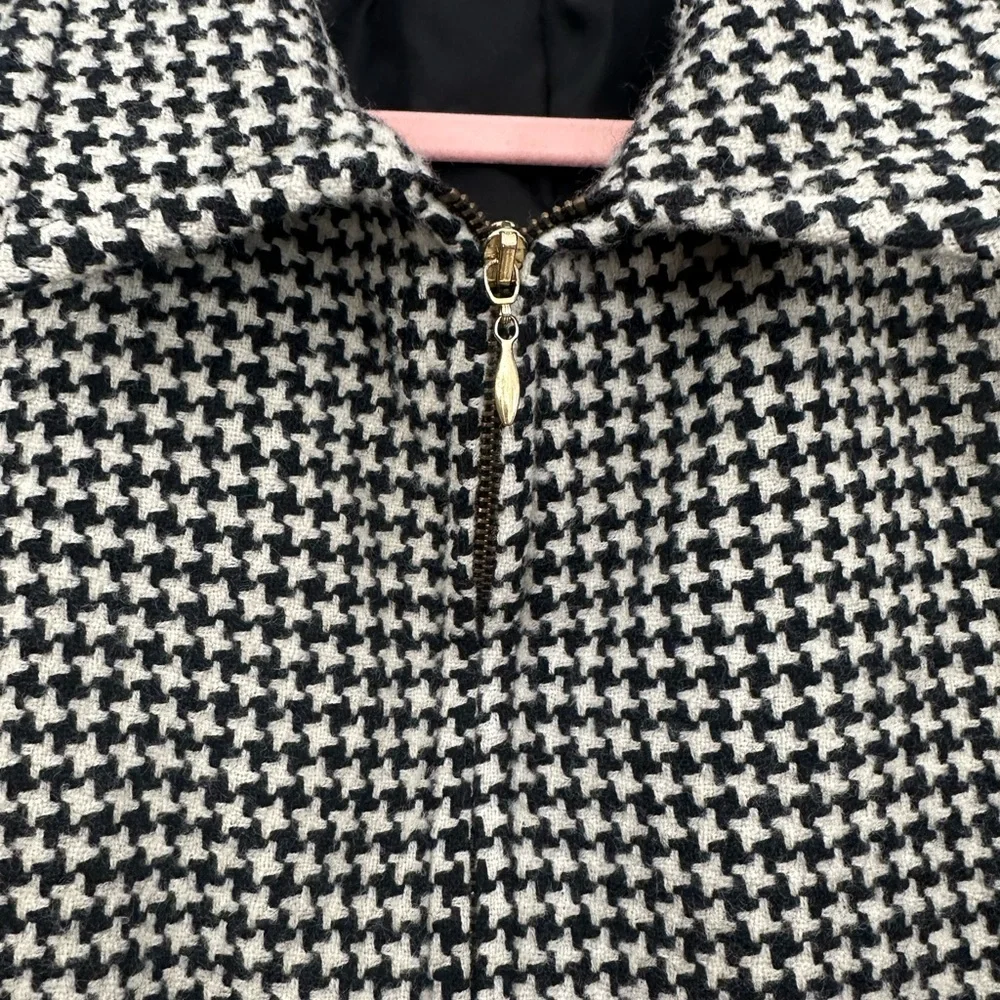 Vintage Black & White Houndstooth Zip-Front Women's Jacket - Picture 3 of 7